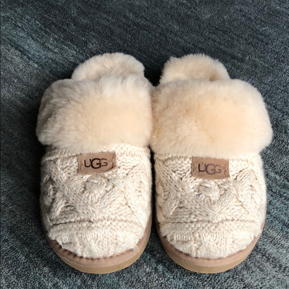 ugg cozy cable slippers